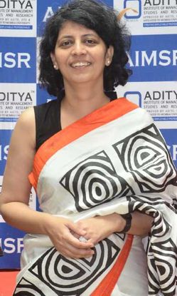 Dr Swati Lodha new.jpg